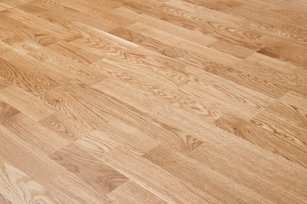 Elegant 3 Strip Natural Lacquered Europa Rustic Oak Flooring Wood £31.99Psqm -1015-42