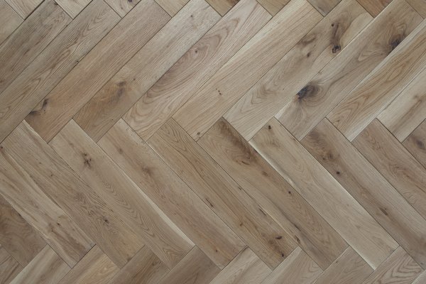 Natural Brushed & Oiled Herringbone Rustic Oak Flooring Wood  £48.99Psqm -1015-48
