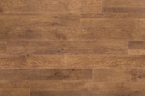 Royal Laminate Flooring Harvest Oak Series Wood  £14.89Psqm -1015-83