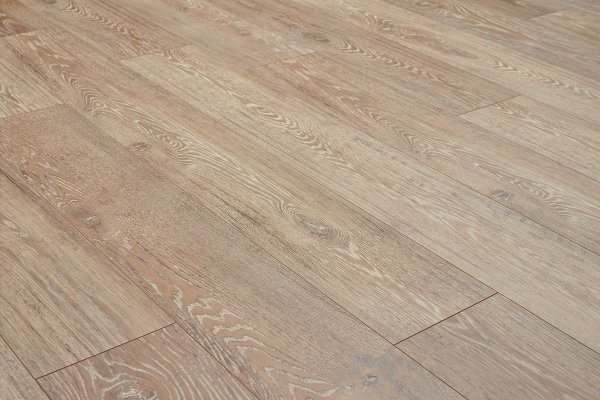 Elegant Laminate Flooring Lion Oak Series Wood  £18.49Psqm -1015-86