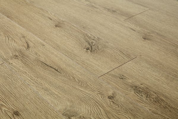 Vintage Laminate Flooring Veneto Oak Series  Wood  £13.89Psqm -1015-91